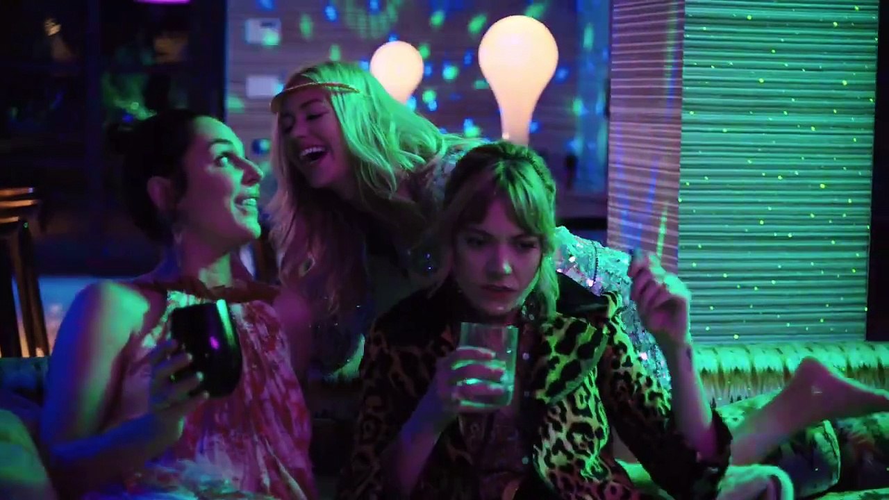 Pretty Problems Bande-annonce (EN)