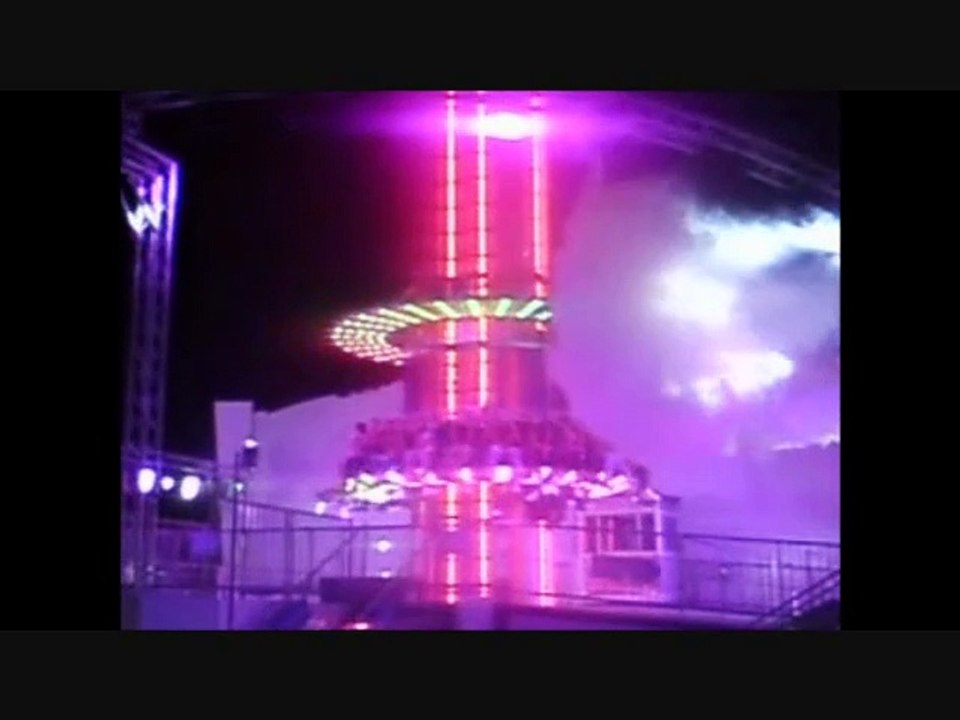 Foire Saint Romain Rouen 2023 - Un ascenceur pour monter au sol