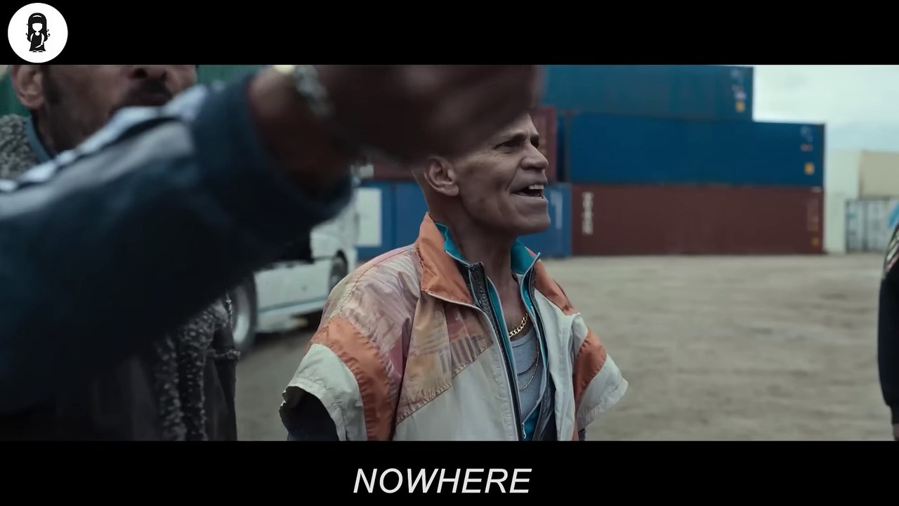 Girl Wakes Up Pregnant & Finds Herself Trapped In The Middle Of The Ocean