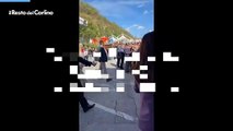 Meloni ad Acqualagna, bagno di folla alla fiera del Tartufo: il video