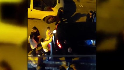 İstanbul Sultangazi'de silahlı maganda kamerada