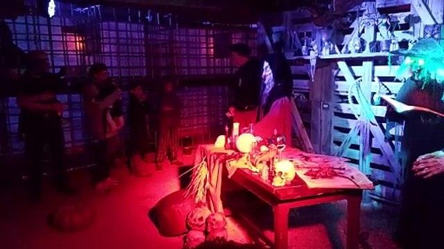 Halloween : Le Manoir de Comps - Visite de l'antre des sorcières