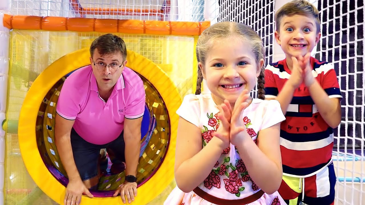 Diana and Roma pretend play with Daddy - Funny stories for kids