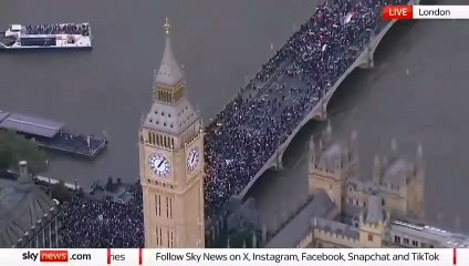 Londra’da Filistin'e destek: 300 bin kişi katıldı