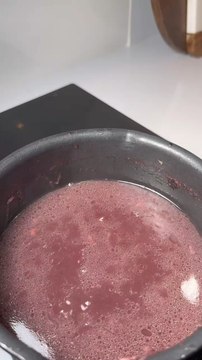 OEUFS MEURETTES #vin #meurette #oeufs #egg #oeufpoché #recette #recipe #recipes #easyrecipe #recettefacile #cuisine