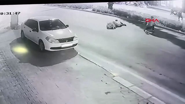 Ödemiş'te motosiklet kazası: 1 ölü, 2 yaralı