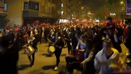 81 ilden görüntü yağıyor! Cumhuriyetin 100. yılı yurt genelinde coşkuyla kutlanıyor