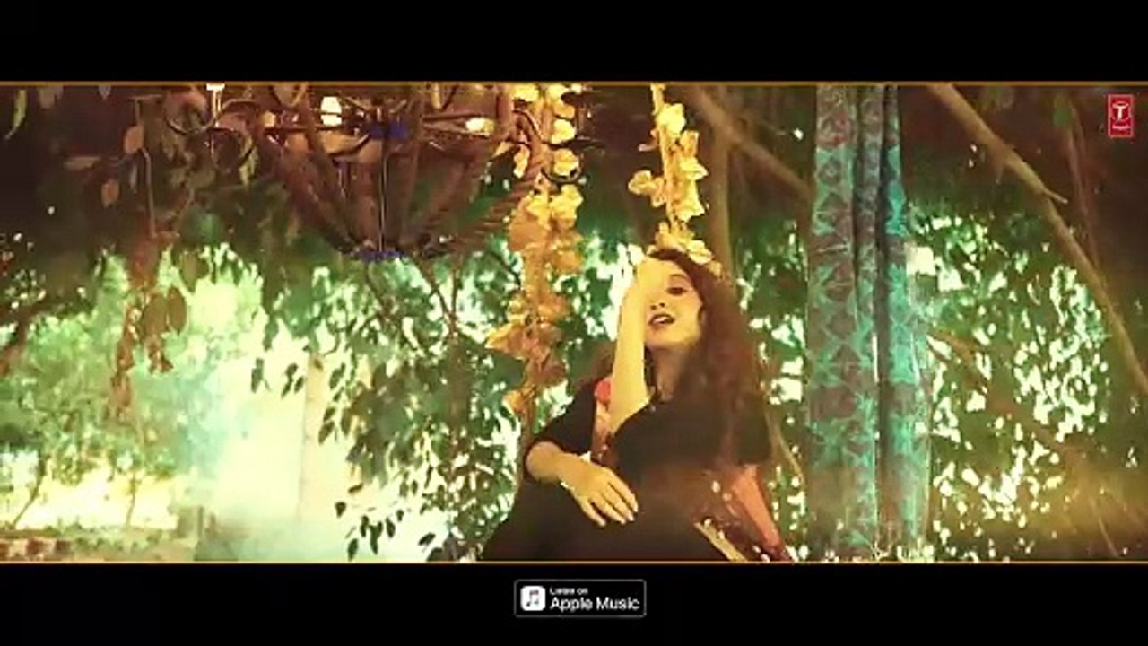 LATHE DI CHAADAR (Official Video) , Prajakta Shukre, Himani Kapoor