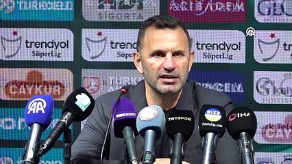 Rizespor maçı sonrası konuşan Okan Buruk, Icardi'nin sakatlığı hakkındaki gerçeği söyledi: Beklersek uzun sürebilir