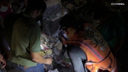 الحرب على غزة: الاتصال بشبكة الإنترنت يعود تدريجيا والاتحاد الأوروبي يدعو إلى هدنة