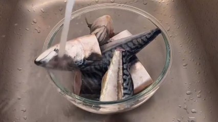 Man makes mouth-watering fish sauce and pairs it with Yam *Amazing Recipe*