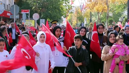 Van’da 100. yıl coşkusu