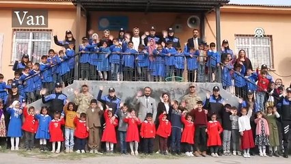 Türkiye'nin dört bir yanında Cumhuriyet'in 100'üncü yılı coşkusu