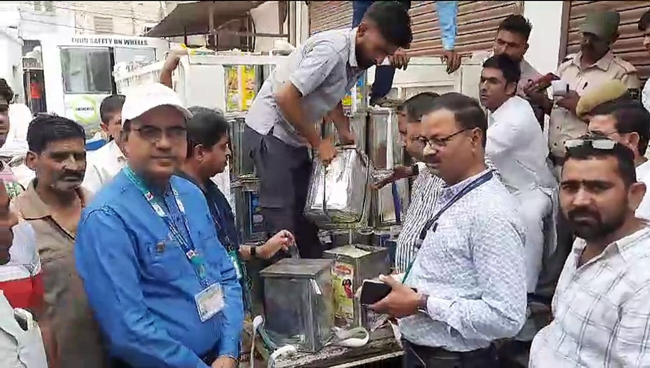स्वास्थ्य विभाग अलर्ट: 500 किलो खराब मावा और डे...