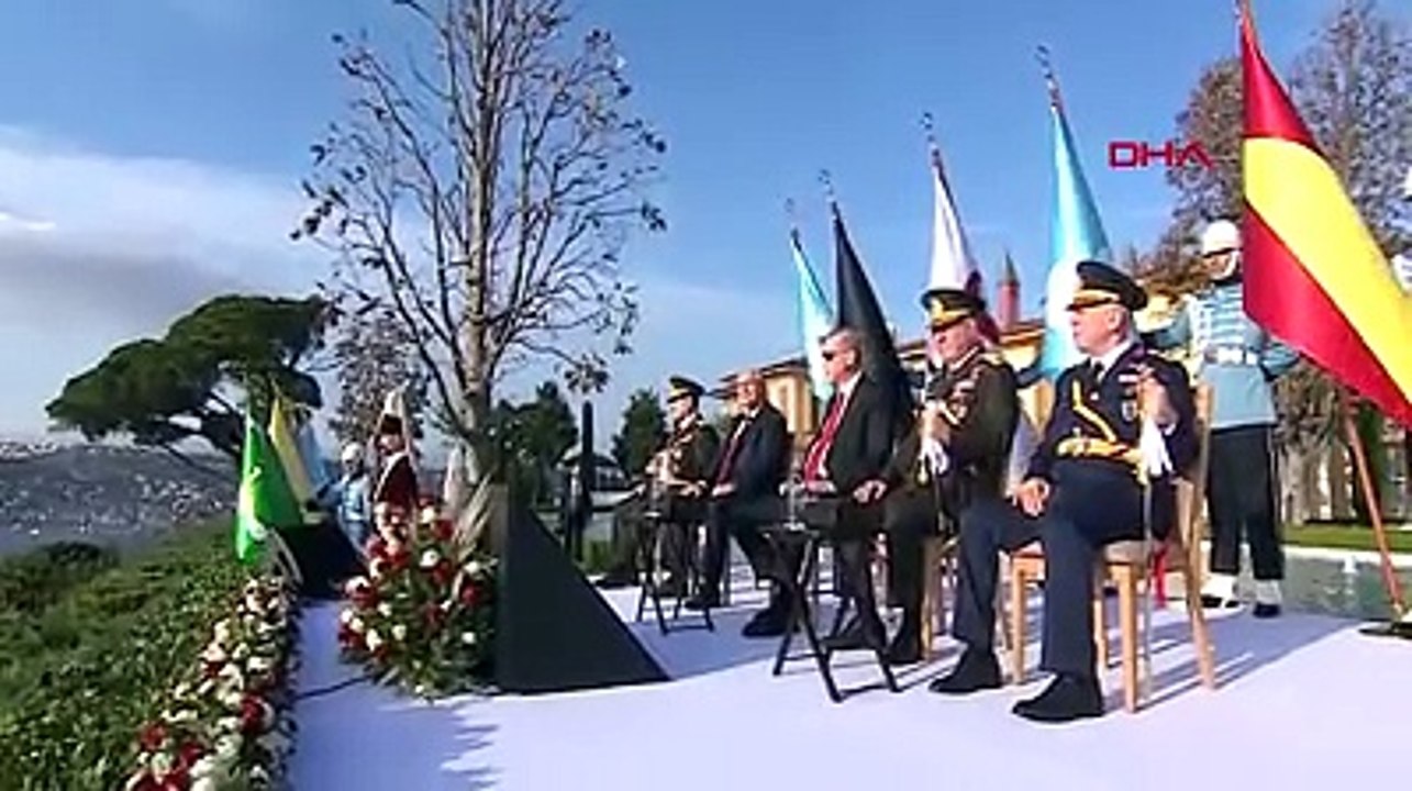İstanbul Boğazı'nda Türk donanmasından Erdoğan'a Çimariva selamı