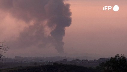 سحب الدخان ترتفع فوق غزة