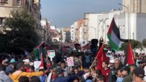 Miles de personas salen a la calle en Casablanca para pedir el fin de las relacionnes con Israel