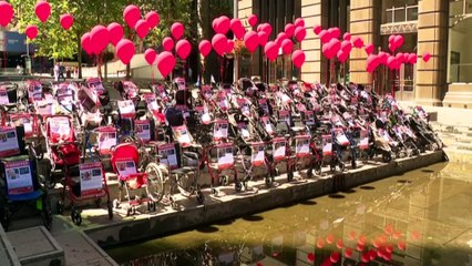 Israeli and Palestinian supporters’ stage separate rallies in Central Sydney