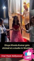 Divya Khosla Kumar gets clicked at a studio in Mumbai