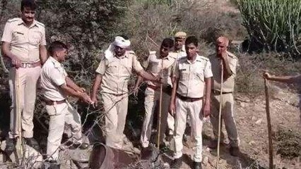 दौसा: गांव में चल रहा था ये खेल, पुलिस ने मारा छापा तो उड़े होश, देखिए VIDEO