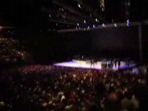 ALICIA KEYS BERCY 27 MARS 2008 (18)