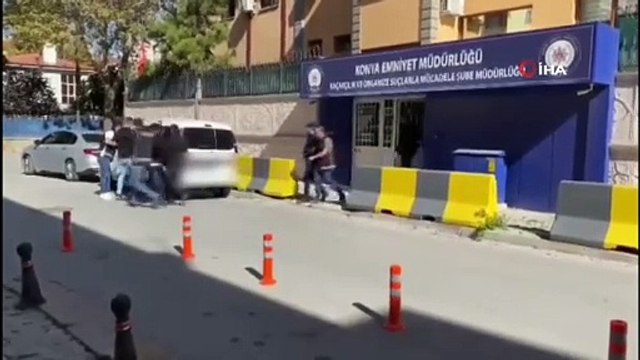 Konya'da Ruhsatsız Silah Ticareti Operasyonu: 4 Şüpheli Yakalandı