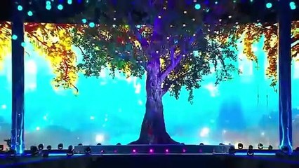 İstanbul'daki 100. yıl kutlamalarını beğenmeyen Sinan Akçıl'ın sözleri tepki çekti