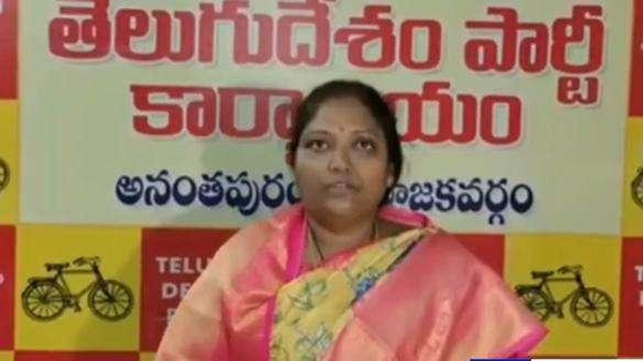 అనంతపురం జిల్లా: ఎంపీ గోరంట్ల మాధవ్ ఒక చీడపురుగు - శివబాల