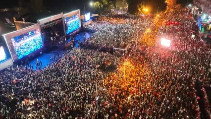 Cumhuriyet'in 100. Yılına Fener Alaylı Kutlama