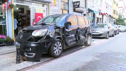 TIR park halindeki onlarca araca çarptı