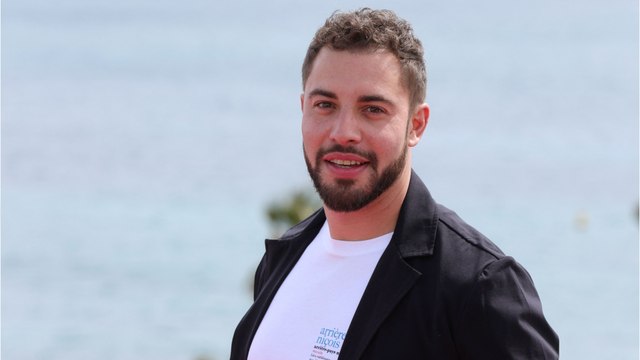 VOICI : Obsèques de Marwan Berreni : Fabienne Carat, Laurent Kérusoré… les acteurs du Plus belle la vie lui rendent un dernier hommage