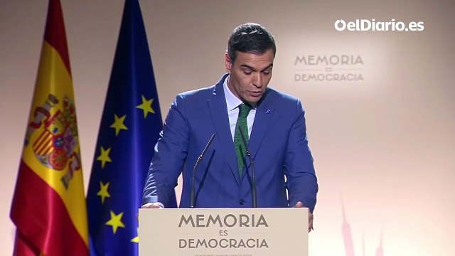 Sánchez anuncia la creación de un banco de ADN de desaparecidos para identificar los restos de las fosas comunes