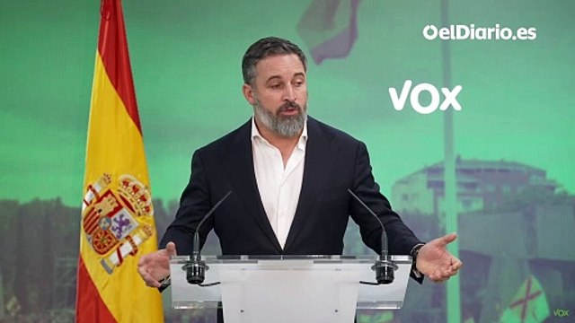 Abascal ordena a sus cargos en gobiernos autonómicos que se opongan a acoger migrantes