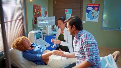 ہم یتیم کا حق کھاتے ہیں۔ - Mein Ayesha Gul Episode 1