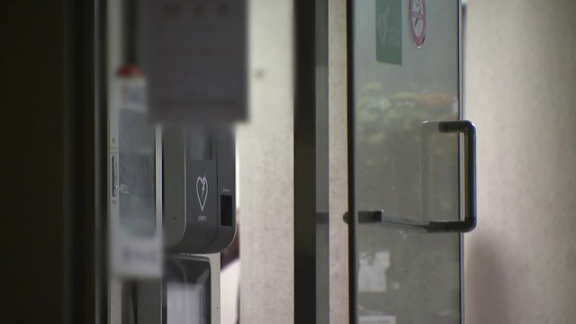 채팅 앱으로 만난 또래 여학생 살해 10대 남성 체포 / YTN