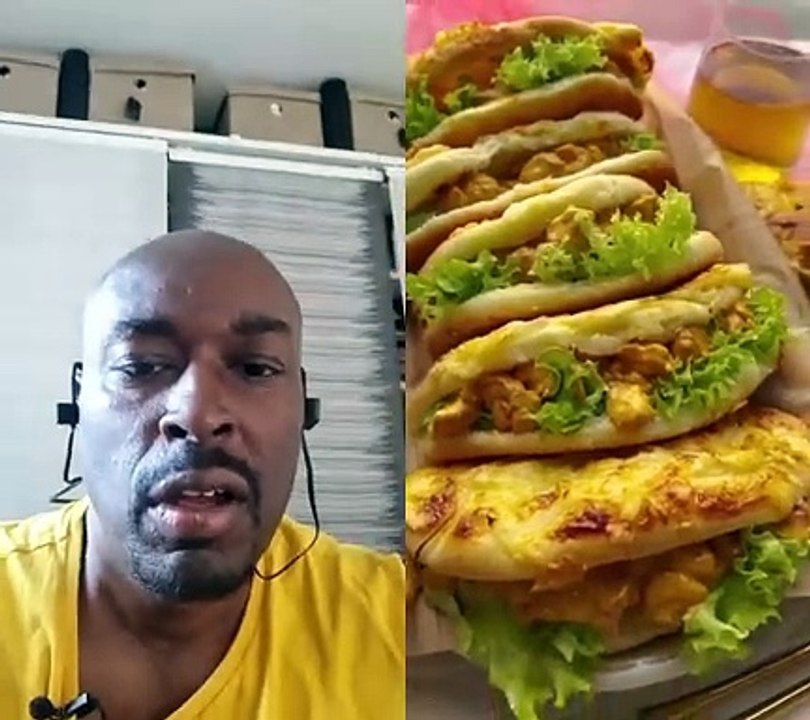 Irresistible Cheesy Pitta Bread_ A Snack You Can't Stop Eating! #shorts #reactionvideo #foodcraze
