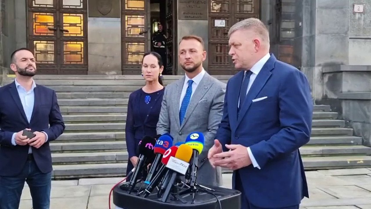 ZÁZNAM: Premiér a minister vnútra avizujú nasadenie masívnej sily na hranici s Maďarskom