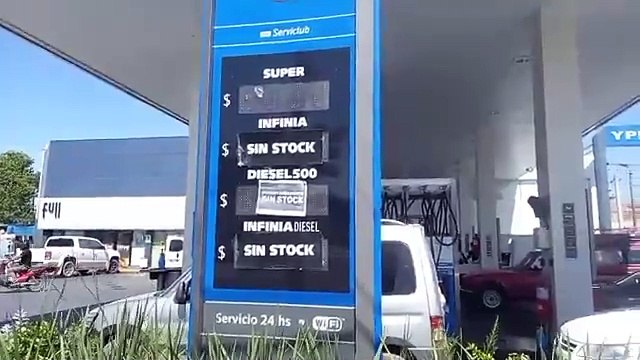 Siguen las Largas filas para cargar combustibles en Salta