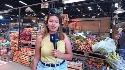 ¿Cómo influye la falta de combustible en el trasporte de frutas y verduras?