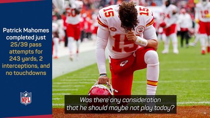 Reid defends decision to play 'sick' Mahomes