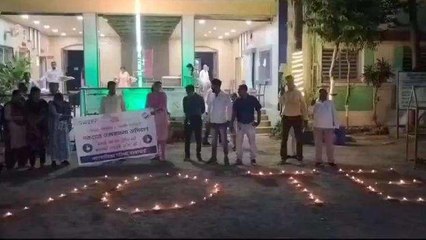 बालाघाट: दीपों से जगमगाया कार्यालय, मतदाताओं को किया जागरूक