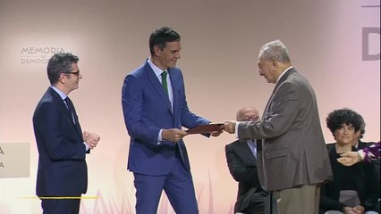 Sánchez preside el acto en homenaje a víctimas y familiares de la Guerra Civil y la dictadura