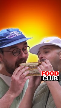 On a embarqué Laurent Dagenais et Whoogy's pour dévaliser des épiceries à Paris et réaliser un giga sandwich, en plein Paris, pour une rencontre au sommet.