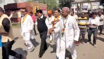 Video Story : चुनावी हलचल: कलेक्ट्रेट से आधा किमी तक लगा रहा लंबा जाम, अंतिम दिन 32 प्रत्याशियों ने 42 फार्म जमा किए
