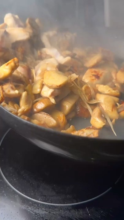 TOURTE AUX CÈPES  Merci Fabrice  #cepe #tourte #recette #recipe #recipes #gourmand #familial #champignon #automn #convivial #cuisine #chef #mercifabrice