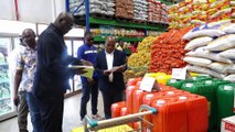 Le Directeur régional du commerce de Bouaké s’imprègne du prix des produits de grande consommation des grandes surfaces