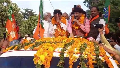 Bhojpuri actor Manoj takes a dig at Congress