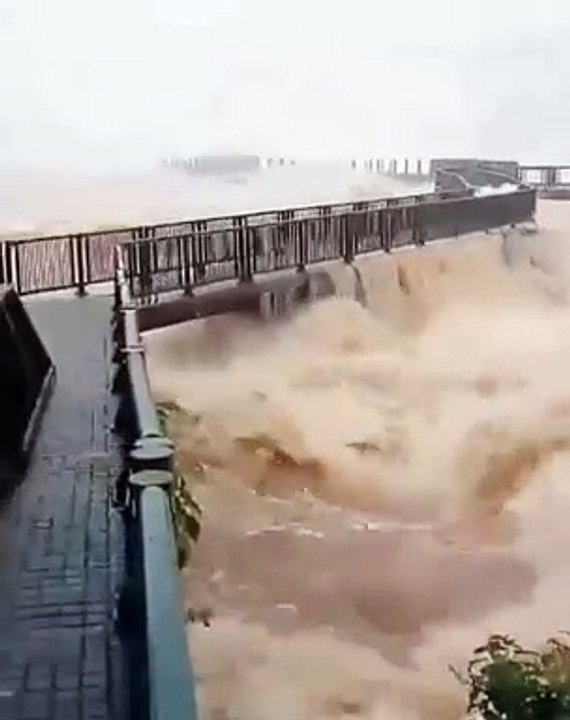 CATARATAS IGUAZÚ CIERRE