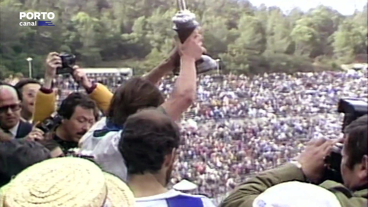 “O meu sangue é azul e branco”. Adepto recorda 75 anos de FC Porto ao peito