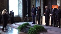 Mattarella premia Mara Venier per l'impegno per promuovere la lotta contro il cancro